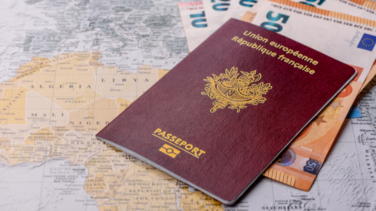 08c20d65-ac48-4391-aeca-1c9bef3a227f Changements dans les Destinations Touristiques Mondiales de 2019 à 2025
