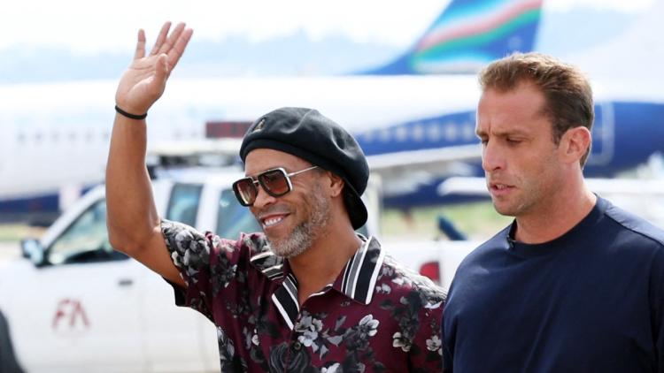 0b393d85-09b2-483b-8f91-622b0629db6f Ronaldinho se prépare à un dernier défi en Italie