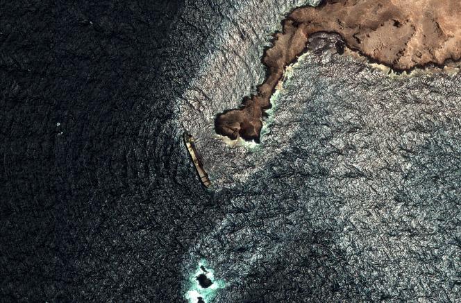 0f7ed318-320a-4b46-8dd7-5d54bc26e16c L’échouement d’un navire russe entraîne une fuite de pétrole au large d’Oman