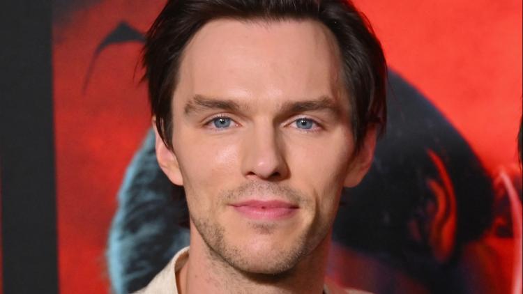 1d00e370-af67-4a62-b08a-960897dbec5c Nicolas Hoult rejoint la série Harry Potter sur HBO Max