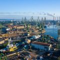 La Modernisation du Chantier Naval de Gdynia et son Impact sur la Marine Polonaise