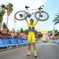 Le triomphe de Demi Vollering et l&rsquo;impact de l&rsquo;équipe FDJ-Suez