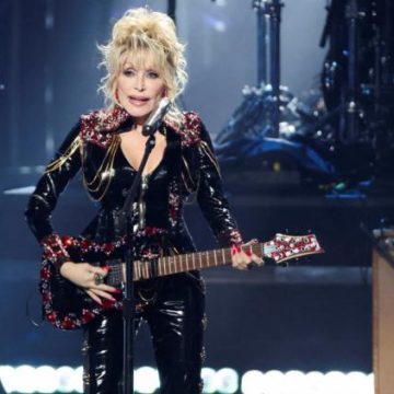 27a8418b-9916-4837-9e05-d01bb43c6014 Hommage à Dolly Parton