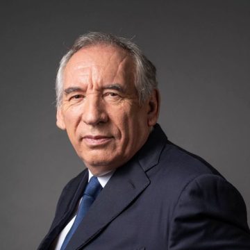 ESPRITS LIBRES. François Bayrou et le défi du désendettement