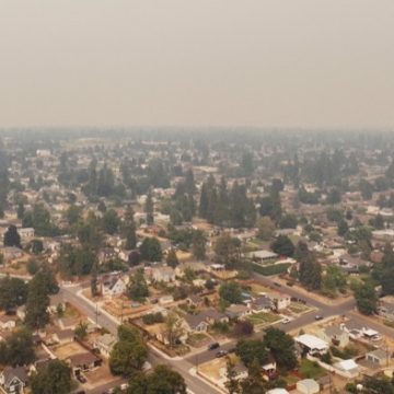 Des feux de forêt dévastateurs ravagent Spokane, État de Washington