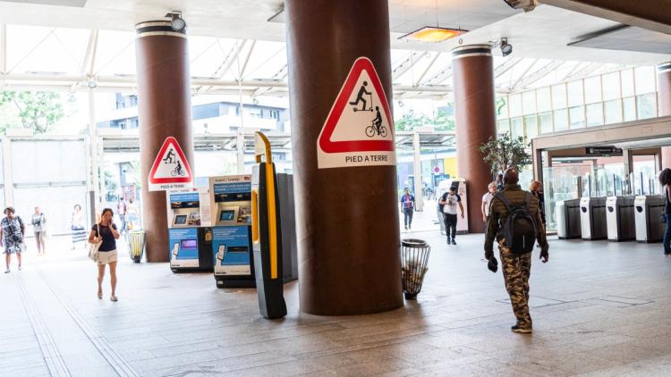 38690fda-4e20-484e-a761-be684ec86a36 La lutte contre la consommation de crack au nord de Paris