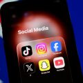 L&rsquo;augmentation de l&rsquo;utilisation des réseaux sociaux par les adolescents australiens malgré les interdictions