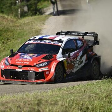 Sébastien Ogier et Julien Ingrassia hospitalisés après un accident en Finlande