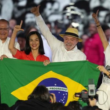 4a8f8e7d-8174-4406-ad28-b7b16abaf1d0 Lula lance sa campagne présidentielle pour un quatrième mandat au Brésil