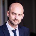 Tensions entre la France et l&rsquo;Iran : Expulsion diplomatique et représailles