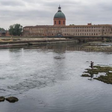Sécheresse historique en France : impact sur les cours d&rsquo;eau et la navigation