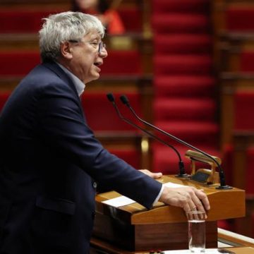 54db7592-428d-4713-8054-30c0c2b534ca La demande de session extraordinaire du Parlement par Éric Coquerel