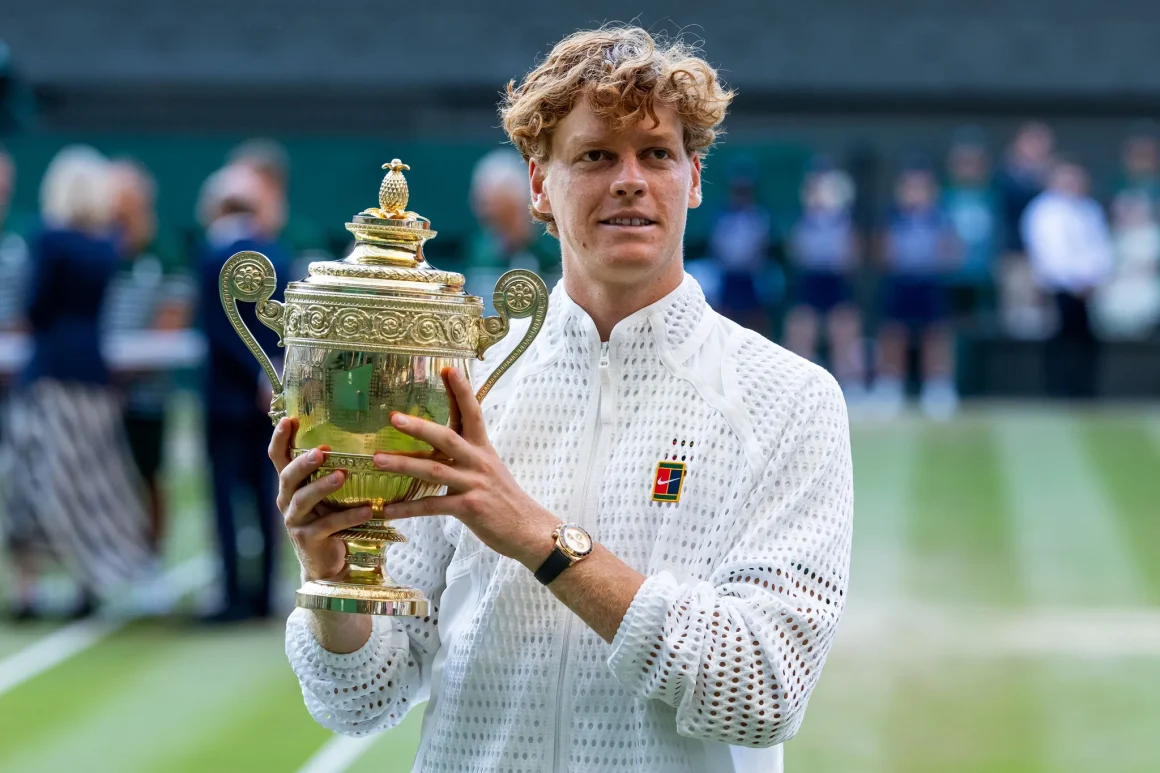 Arthur Fils : L&rsquo;étoile montante du tennis français