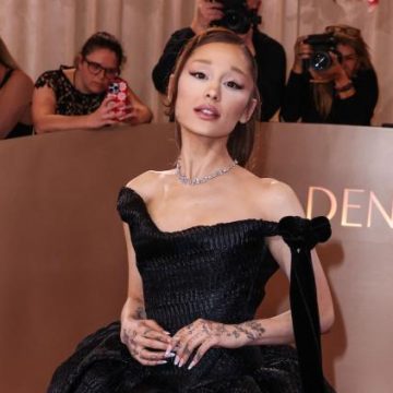 5f4df14d-4390-4256-8c9a-0418583d53a6 Ariana Grande se retire temporairement de la vie publique