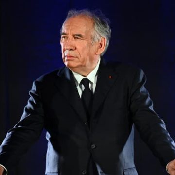 621cb419-4cd5-4fef-bcef-49d6da5d9fb5 François Bayrou appelle à une grande primaire avant la présidentielle de 2027