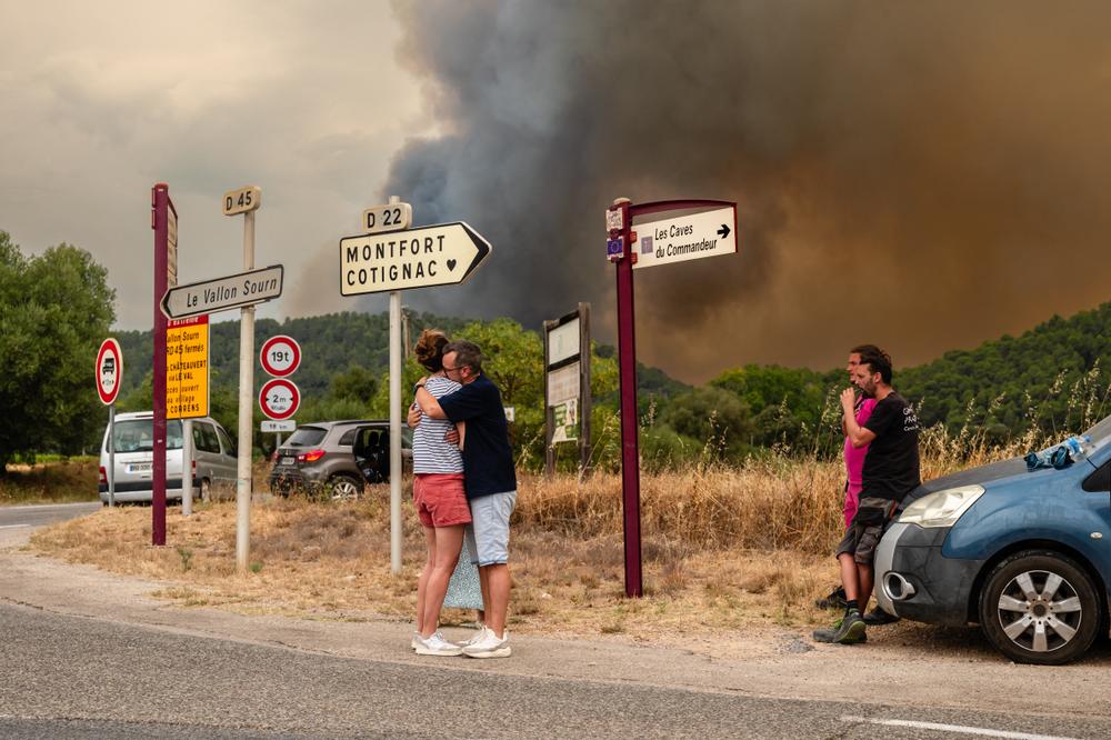 62f787a9-d012-41c9-be21-6e7e2784cf80 Incendies en France et en Europe : Bilan et Efforts en Cours