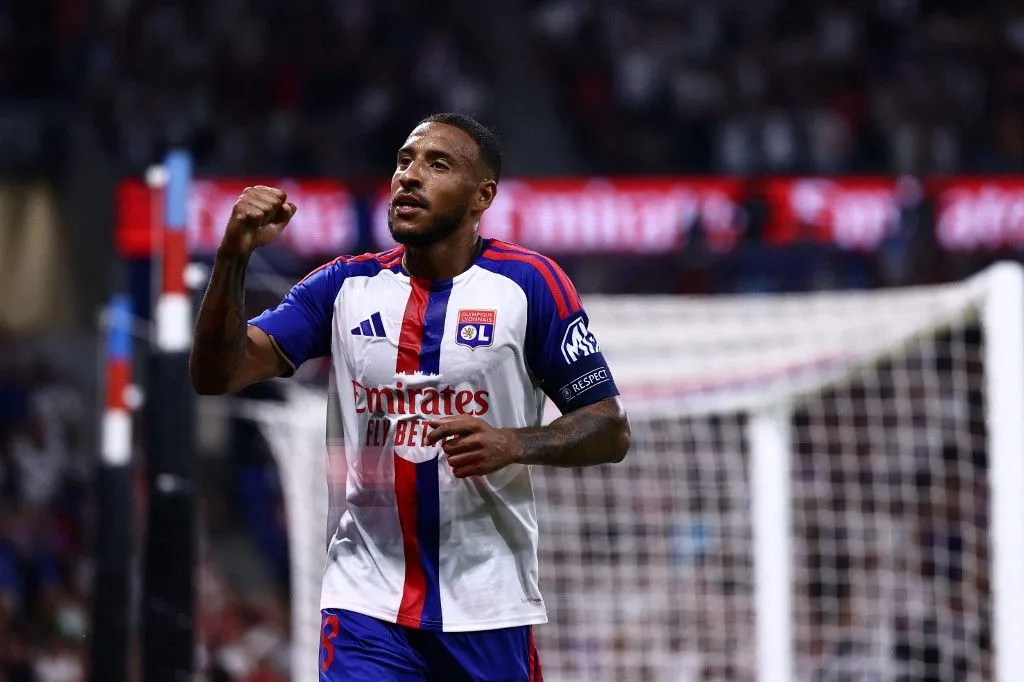 6ac0d84a-3e2f-4a2f-83f5-0166ef76b005 Le PSG conserve la Supercoupe d’Europe et se prépare pour le Trophée des Champions