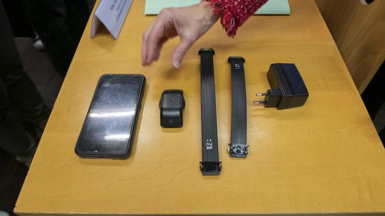 7b0c63e0-49cb-4ecd-996f-25a9cd36944b Le rôle potentiel du bracelet anti-rapprochement dans l’affaire Sonia Bellina