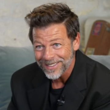 8566ac30-7c27-4978-9e96-a1b0e29f62ee Les Secrets du Tube ‘On s’attache’ de Christophe Maé