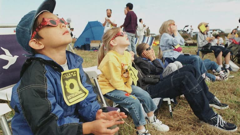 861c4c48-17d3-4c36-88ba-47699f22bed1 L’éclipse solaire totale de 1999 : un événement mémorable
