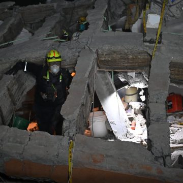 Séisme dévastateur en Colombie : la recherche de survivants se poursuit