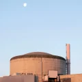 Réacteurs nucléaires arrêtés à cause de la chaleur et des normes environnementales