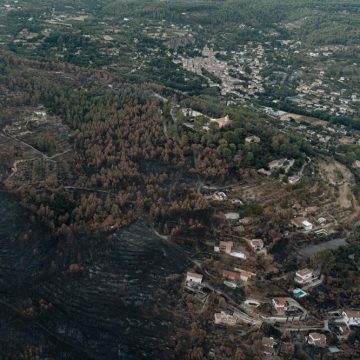 8a9bb678-0020-49d1-98bf-d9b41c02b2ac La lutte contre les incendies et les défis environnementaux en France