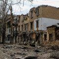 Les habitants de Kherson appelés à évacuer face à des frappes intensifiées