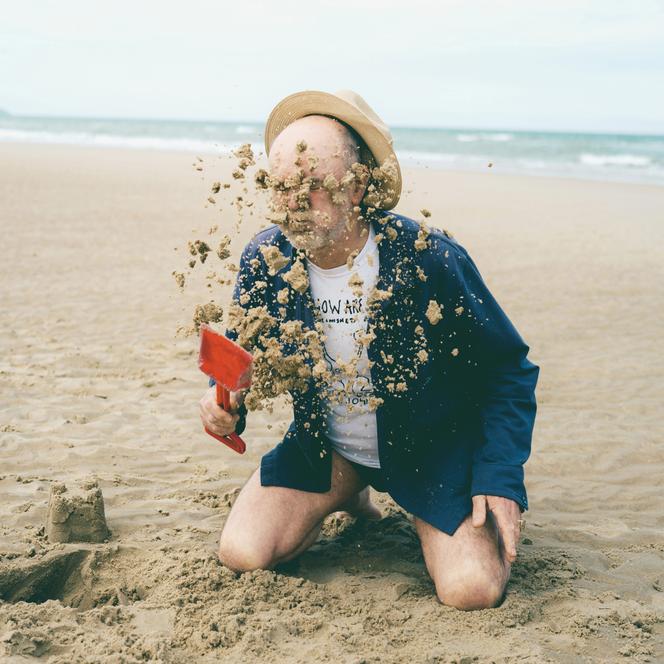 8b6e0d83-9653-4814-89be-2a8d8f42f2aa Un été artistique à la plage avec Jacques Bonnaffé