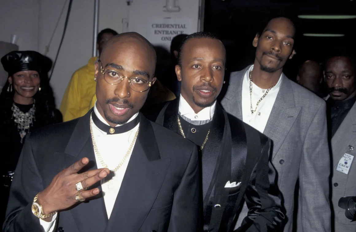 96d1d727-7ab8-40e3-99b2-7788e3dc516b L’assassinat de Tupac Shakur: un mystère toujours présent