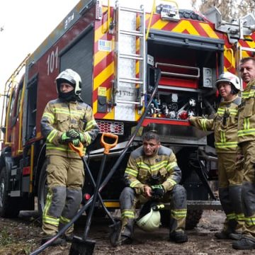 Des Pompiers Ukrainiens En Gironde