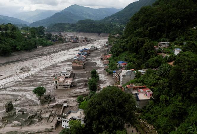 9ad6fad6-e030-483e-ba33-212973f40c39 Inondations dévastatrices au Népal : un bilan alarmant