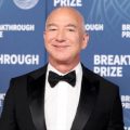 Jeff Bezos investit dans le club de Liverpool