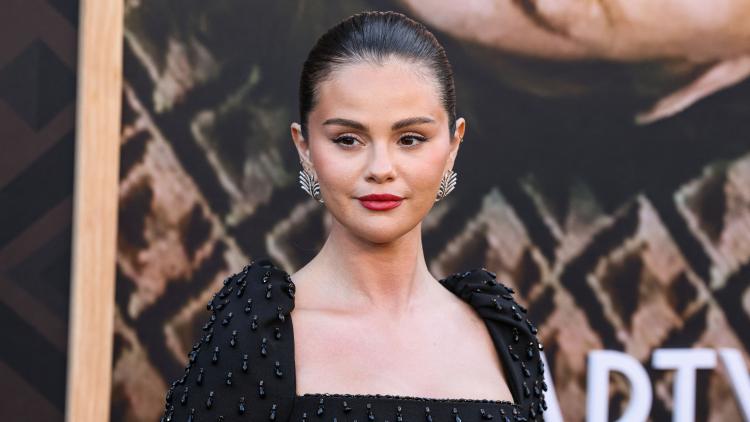 a2c60d6e-f4d9-4a88-b48a-408df2fb9d9d Selena Gomez et sa mère impliquées dans une affaire de fraude à l’investissement