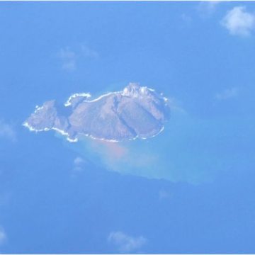 a40dbac0-6a62-4d19-b75d-b72825a0429a Conflit Territorial entre la France et le Vanuatu sur Matthew et Hunter