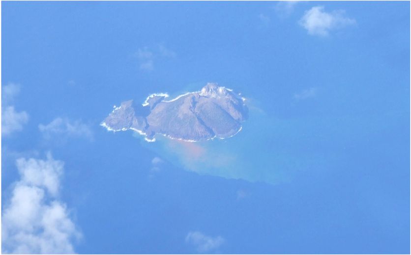 a40dbac0-6a62-4d19-b75d-b72825a0429a Conflit Territorial entre la France et le Vanuatu sur Matthew et Hunter