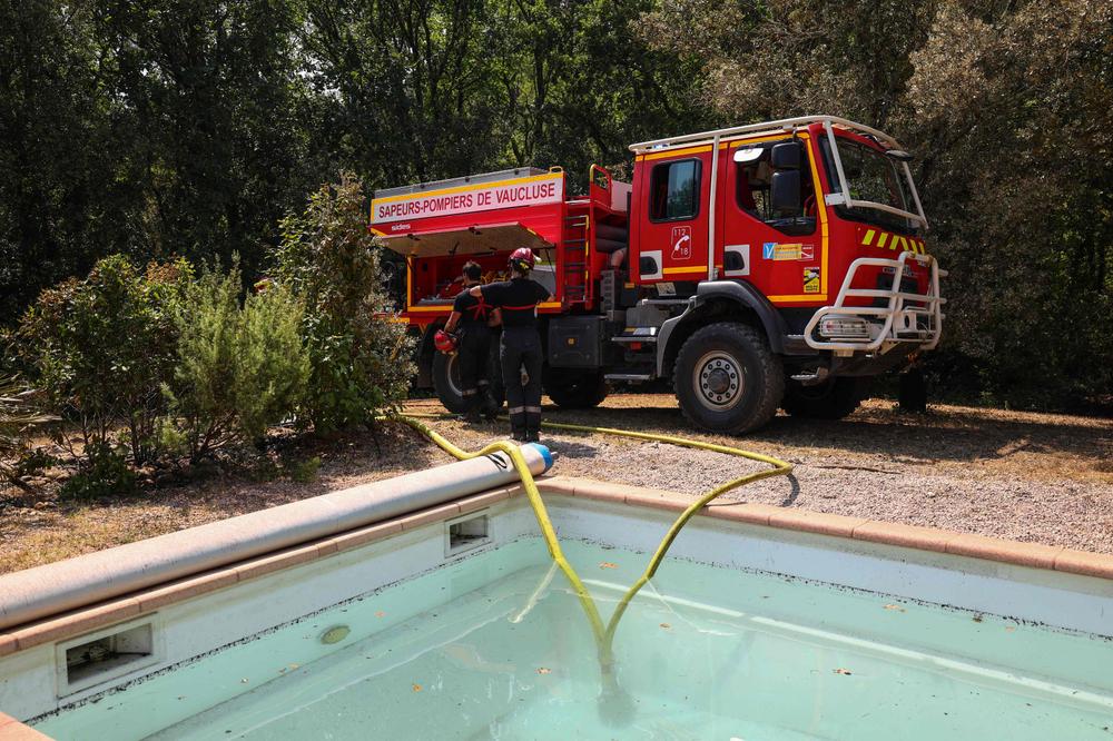 a861b71f-5312-47f0-9ff8-7c7b74ade171 L’incendie en Gironde stabilisé, 10 750 évacués rentrent chez eux