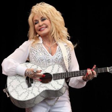 b2768dc7-4051-4d78-8962-578269d8fcfa Dolly Parton : une icône américaine s’éteint