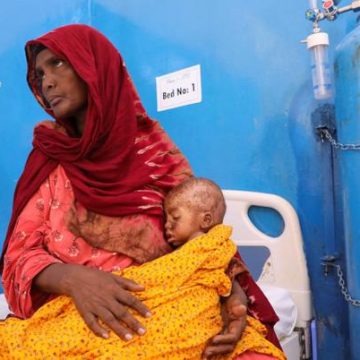 b96deca1-cf0e-409f-b5f6-1ac8a274d9fd La Crise Humanitaire en Somalie Exacerbée par la Sécheresse
