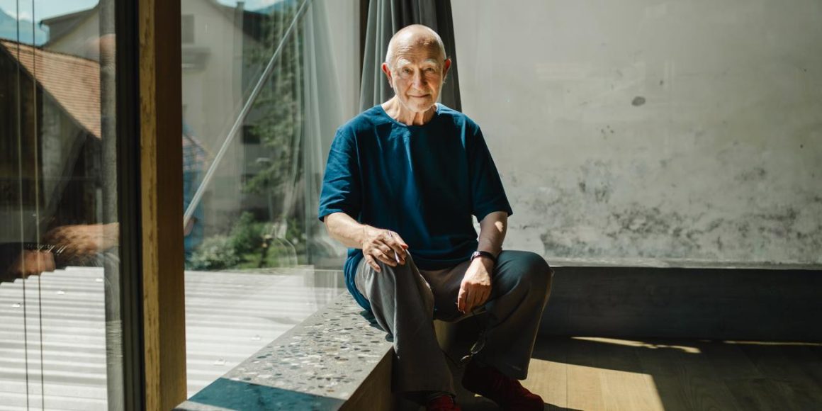 Entretien avec Peter Zumthor sur son art architectural