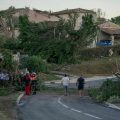 Tornade frappe la commune de Pomas, causant des dégâts et des blessures