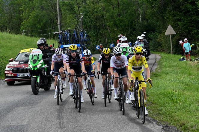 c5ac4fcb-a192-46f3-b0a7-aef39037a569 Le Tour de France Femmes 2025: Un parcours exigeant