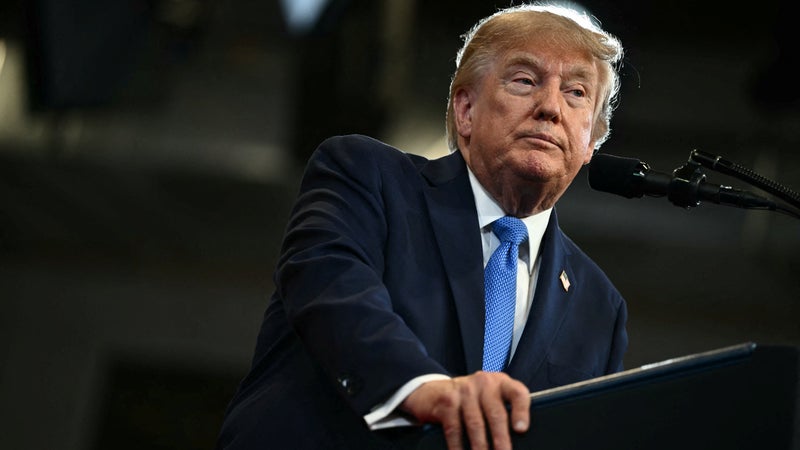 cb140c64-e336-46c8-a01e-ce7bd39265ee Donald Trump et ses propos sur la charia en Europe