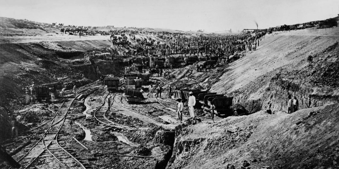 Suez, canal historique – Les tentatives anciennes et le rôle de Ferdinand de Lesseps