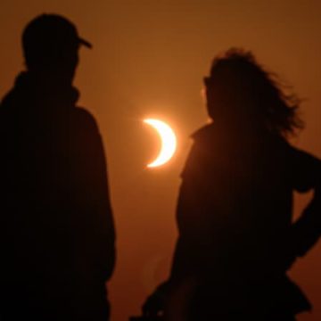 cd2ad3ef-a870-4662-bf18-7384827e34c5 Éclipse solaire rare et spectaculaire observée le 12 août 2026