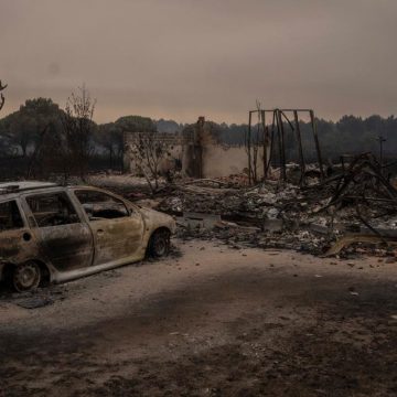 Colère des habitants face à la gestion du mégafeu en Gironde