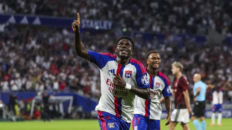 d366d76f-68e9-43ba-bb6b-15010330fd07 Ernest Nuamah marque son premier but en 17 mois avec l’Olympique Lyonnais