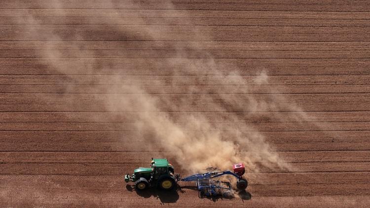 d6e69c9b-b7b9-420e-b77d-4a1598ea1872 Appel Urgent pour Aider les Agriculteurs Face à la Sécheresse