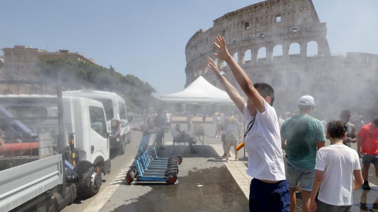 d956274d-8e92-4606-a7a1-b743fd0c6c07 L’Italie en Proie à une Canicule Intense