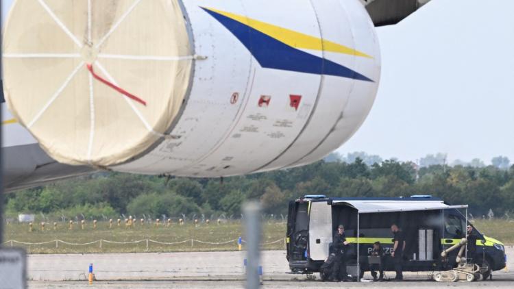 dd617668-51d8-42b9-ac9e-d0778d8c1824 Un drone avec un engin explosif crée la panique à l’aéroport de Leipzig